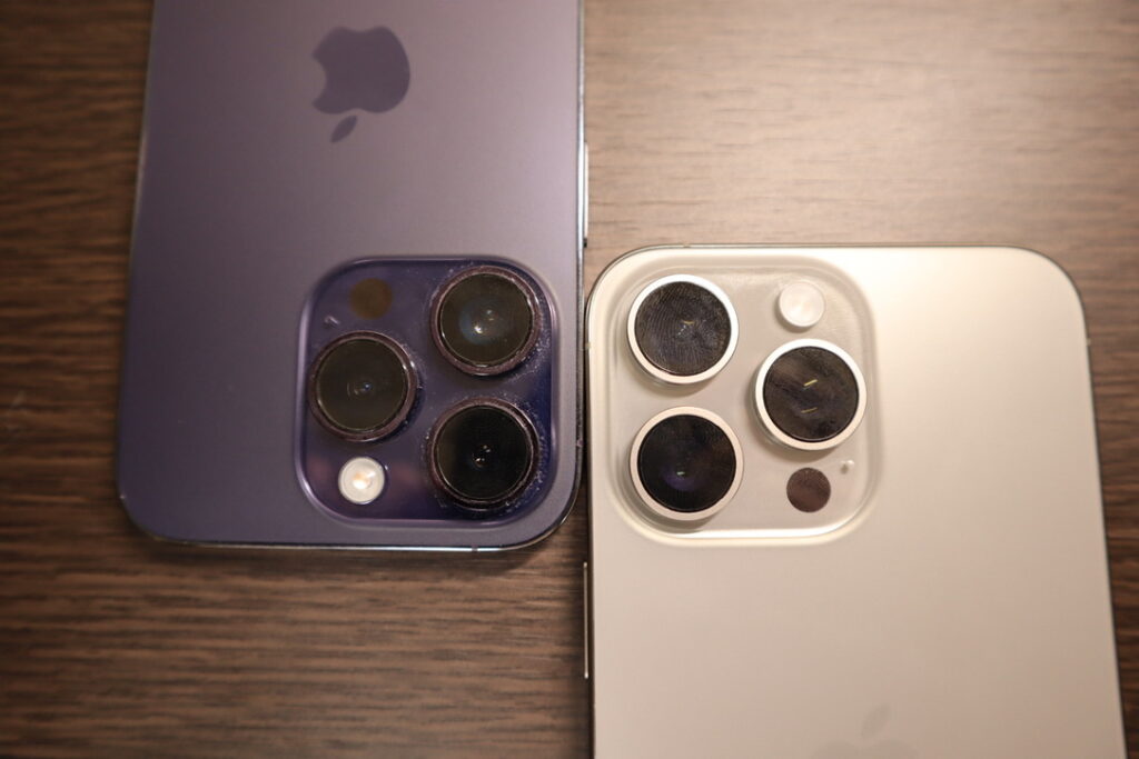 iPhone14 ProとiPhone15 Pro Maxのカメラサイズを比較