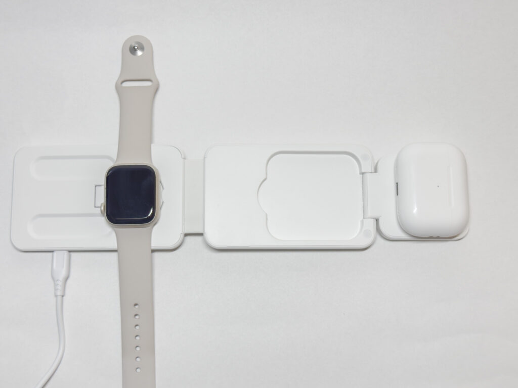 3in1Charger（本体18・イヤホン・Apple Watch充電）